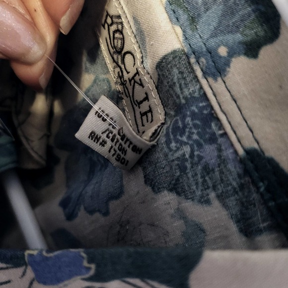 Rockies women's Button-up Floral Western Shirt size M New with Tag - Picture 5 of 7